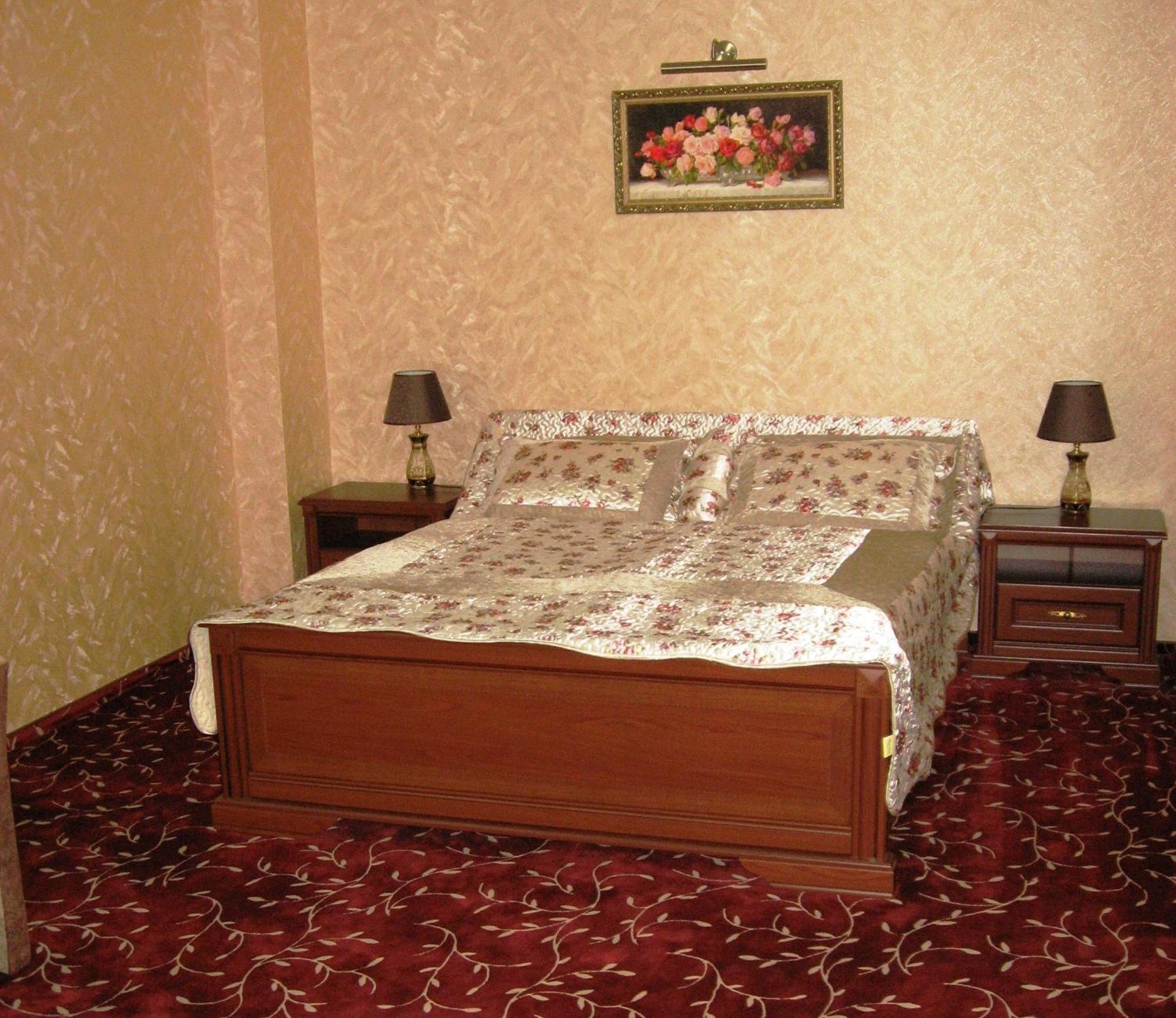 Shato Paradis Hotel Irpin Buitenkant foto