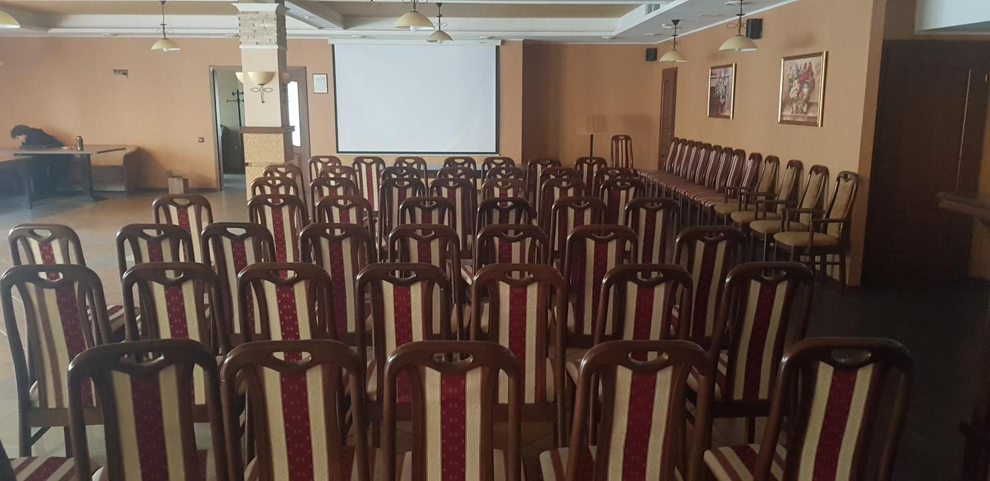 Shato Paradis Hotel Irpin Buitenkant foto