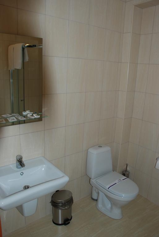 Shato Paradis Hotel Irpin Kamer foto